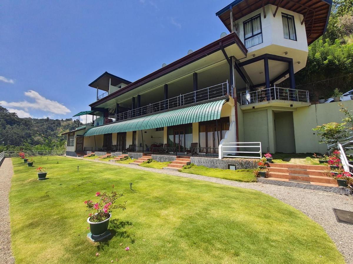 Hotel Ella'S Edge Exterior photo